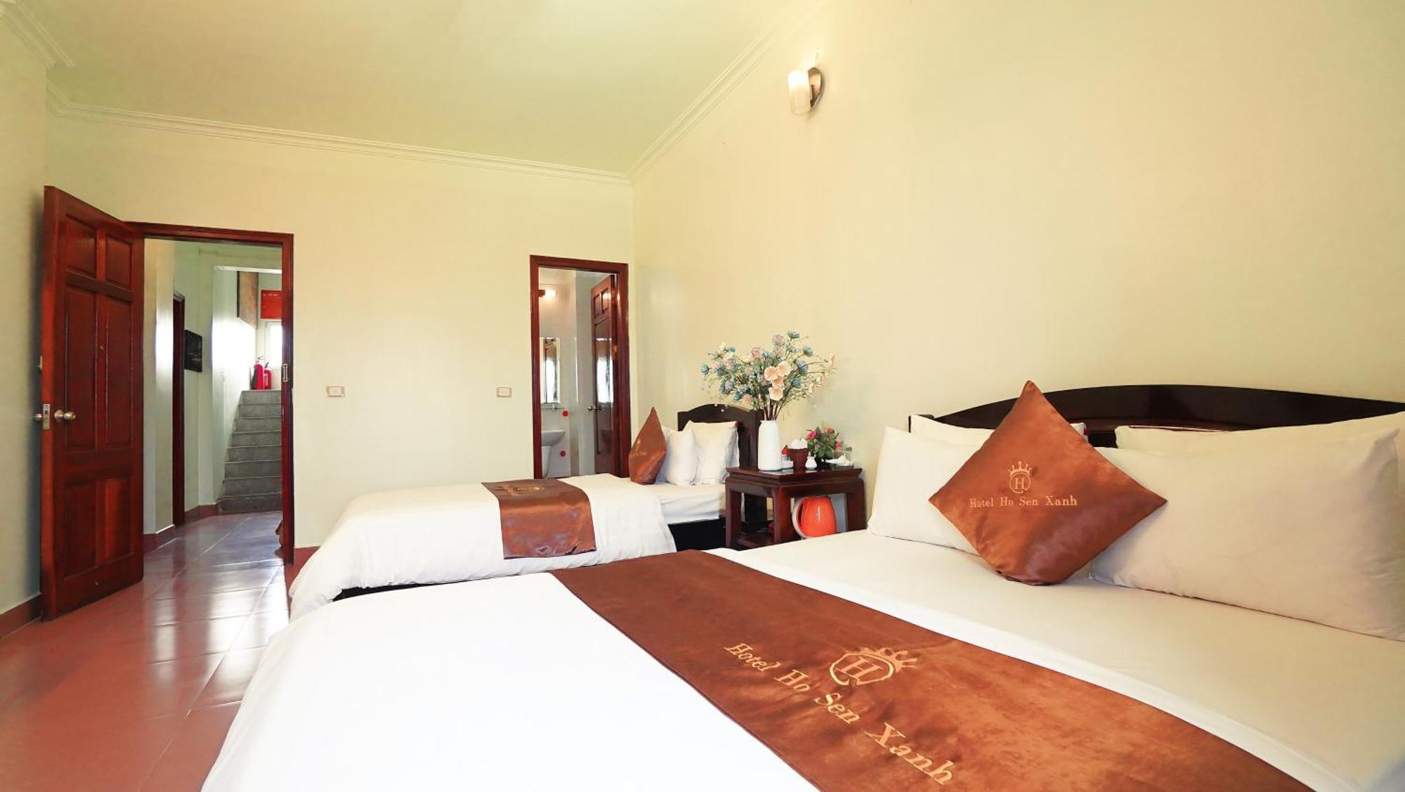 Ho Sen Xanh Hotel Hanoi Eksteriør bilde