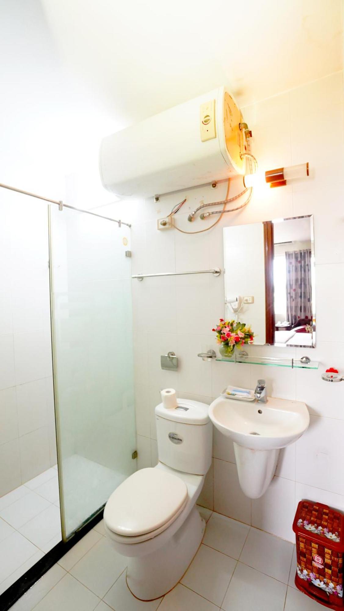 Ho Sen Xanh Hotel Hanoi Eksteriør bilde